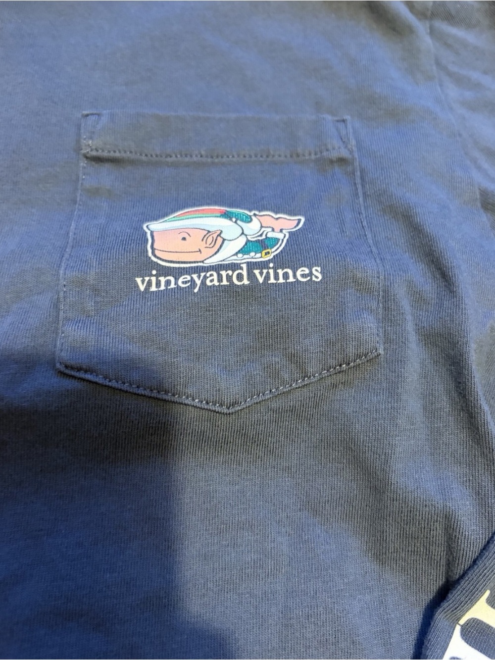 Vineyard Vines Boys L 16 Navy Christmas Whale Long Sleeve Pocket Tee Shirt - Picture 4 of 5